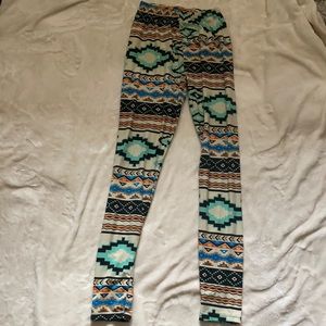 Stretch Aztec leggings